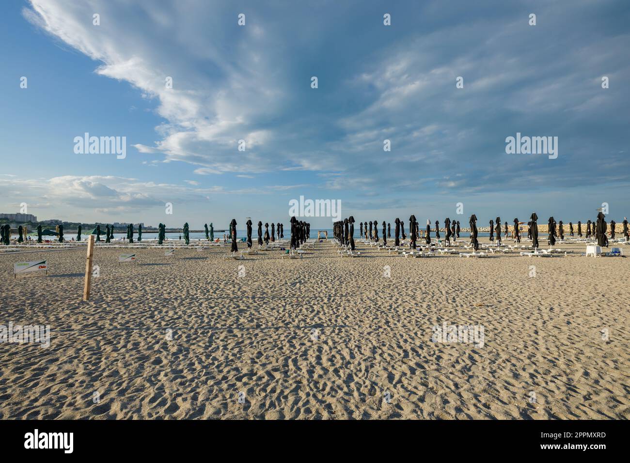 Der Strand von Konstanta am Schwarzen Meer in Rumänien Stockfoto