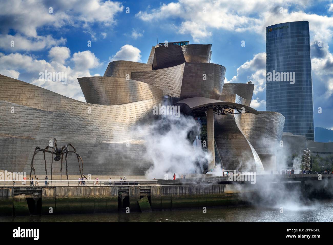 Guggenheim Museum Bilbao von Architekt Frank Gehry, Bilbao, Provinz Biskaya, Baskisches Land, Spanien Stockfoto