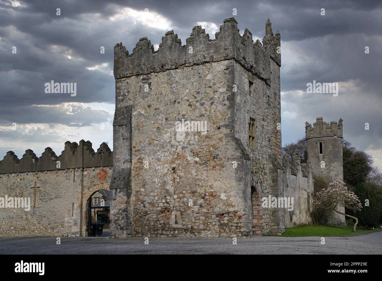 Howth Castle in der Nähe von Dublin, das in James Joyce's Finnegans Wake zu sehen war Stockfoto