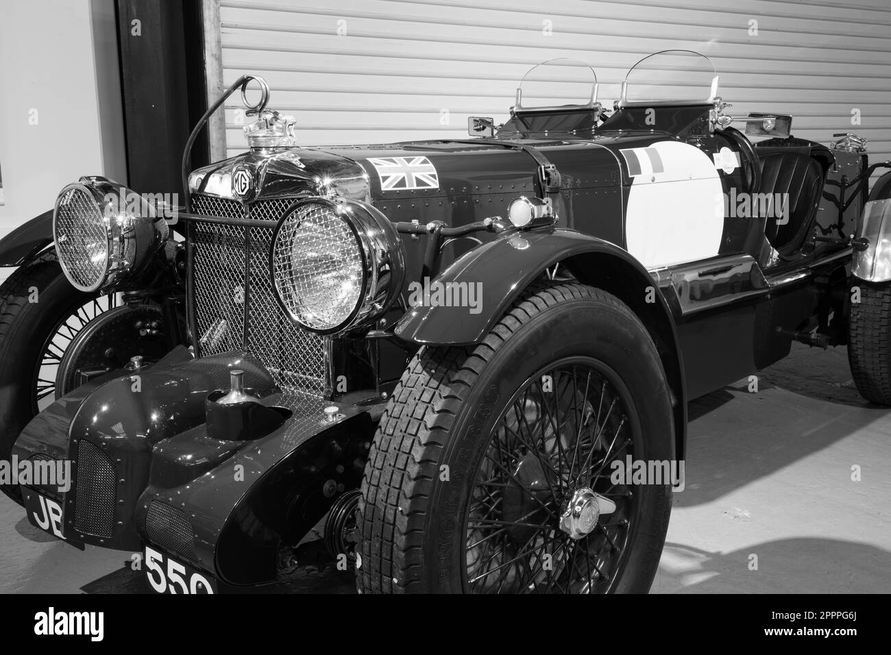 Sparkford.Somerset.United Kingdom.März 26. 2023.Im Haynes Motor Museum in Somerset wird Ein 1930er MG K-Sportwagen aus Mille Miglia ausgestellt Stockfoto
