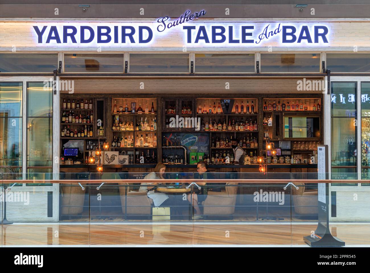 Yardbird Southern Table and Bar in den Shoppes at Marina Bay Sands, Singapur Stockfoto