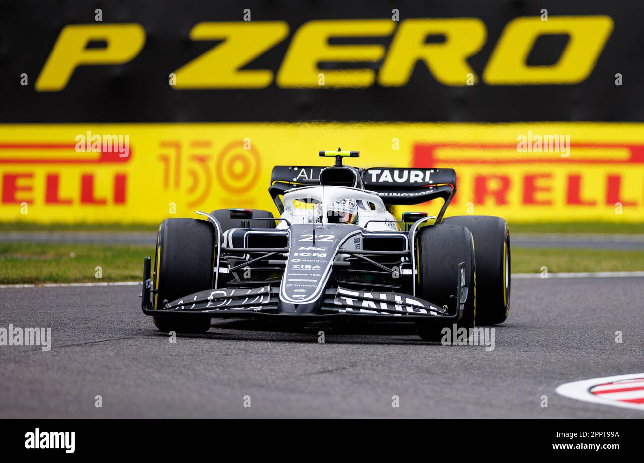 SUZUKA, JAPAN, Suzuka Circuit, 8. Oktober: Yuki Tsunoda (JPN) des Teams AlphaTauri im Jahr FP3 während des japanischen Formel-1-Grand Prix bei Suzuka C. Stockfoto