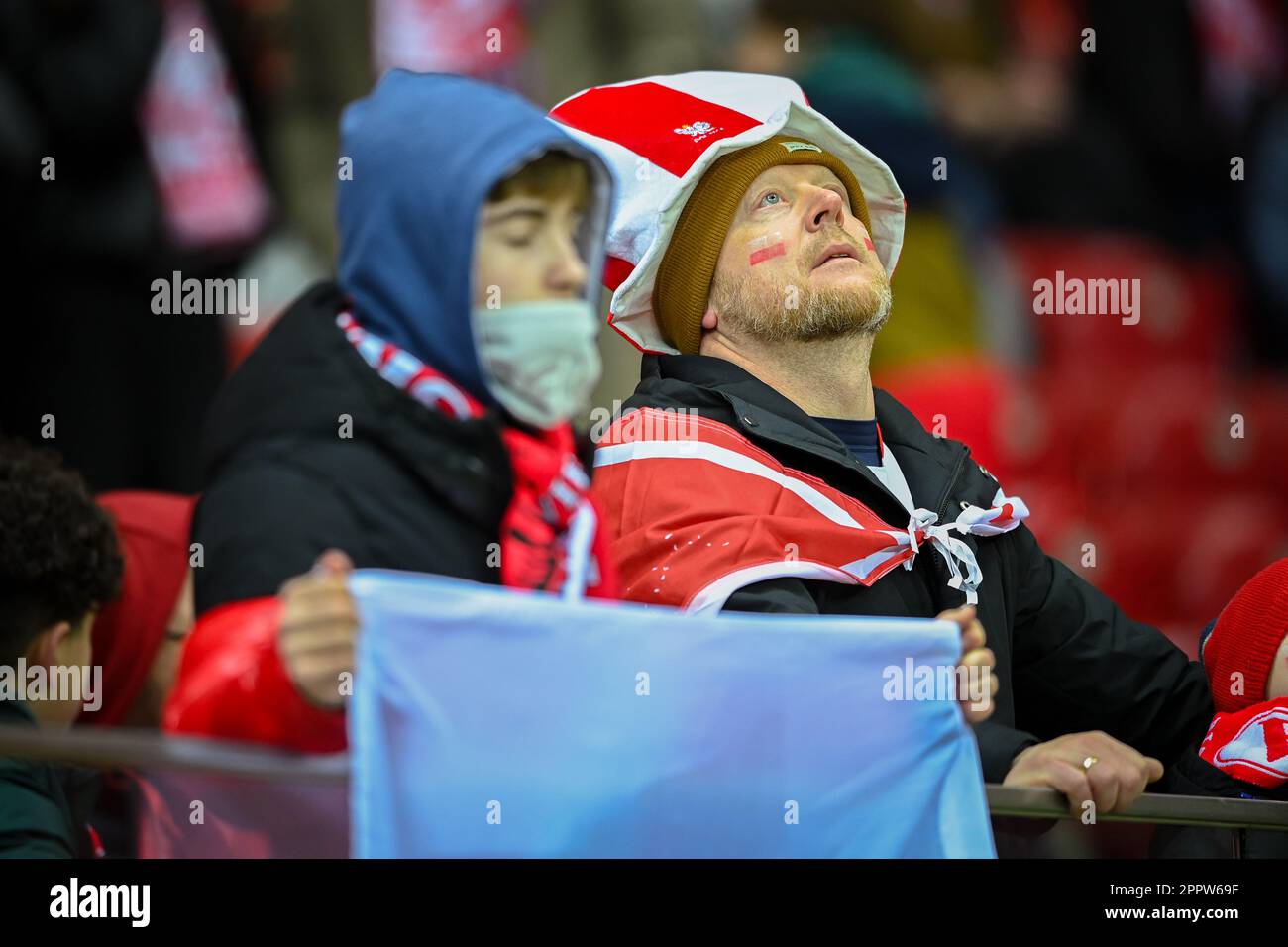 WARSCHAU, POLEN - 27. MÄRZ 2023: Europäische Qualifikation EURO 2024 Gropu Stage Polen - Albanien o/p: Polnische Fans Fans Stockfoto