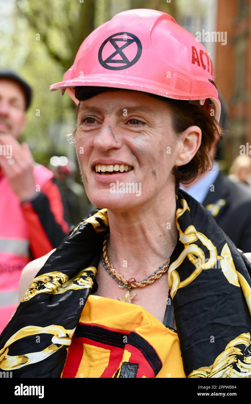 Extinction Rebellion, The Big One - Tag vier ihrer Klimaproteste, Parliament Square, London, Großbritannien Stockfoto
