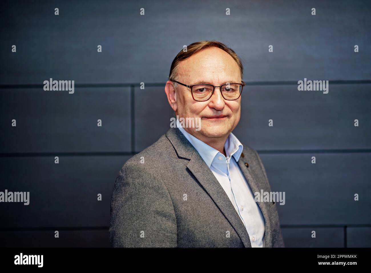 Eduard Palisek, Country CEO bei Siemens Czech Republic, posiert für Fotografen in Prag, Tschechische Republik, 13. März 2023. (CTK Photo/Martin Sterba) Stockfoto