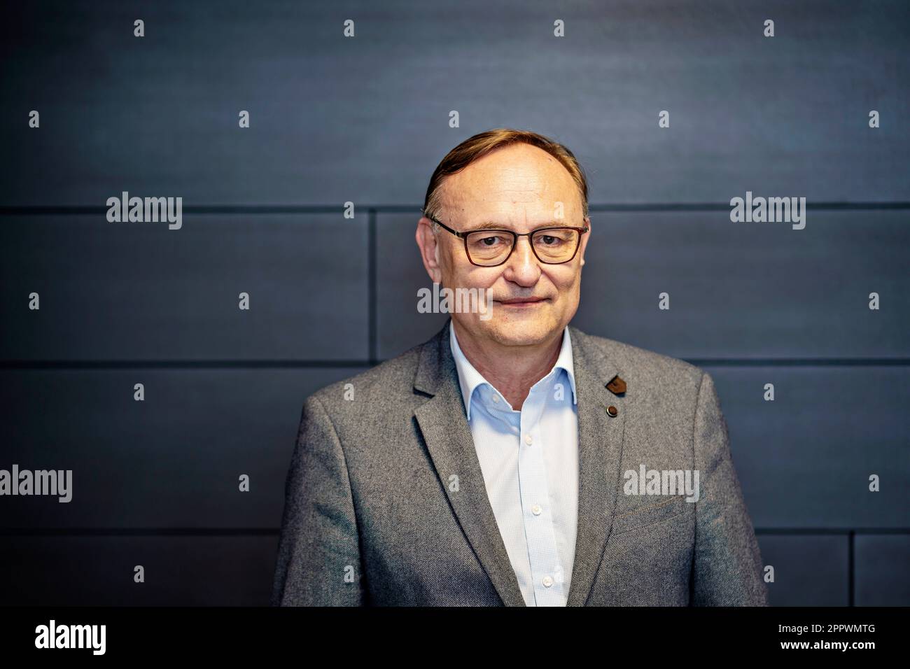 Eduard Palisek, Country CEO bei Siemens Czech Republic, posiert für Fotografen in Prag, Tschechische Republik, 13. März 2023. (CTK Photo/Martin Sterba) Stockfoto