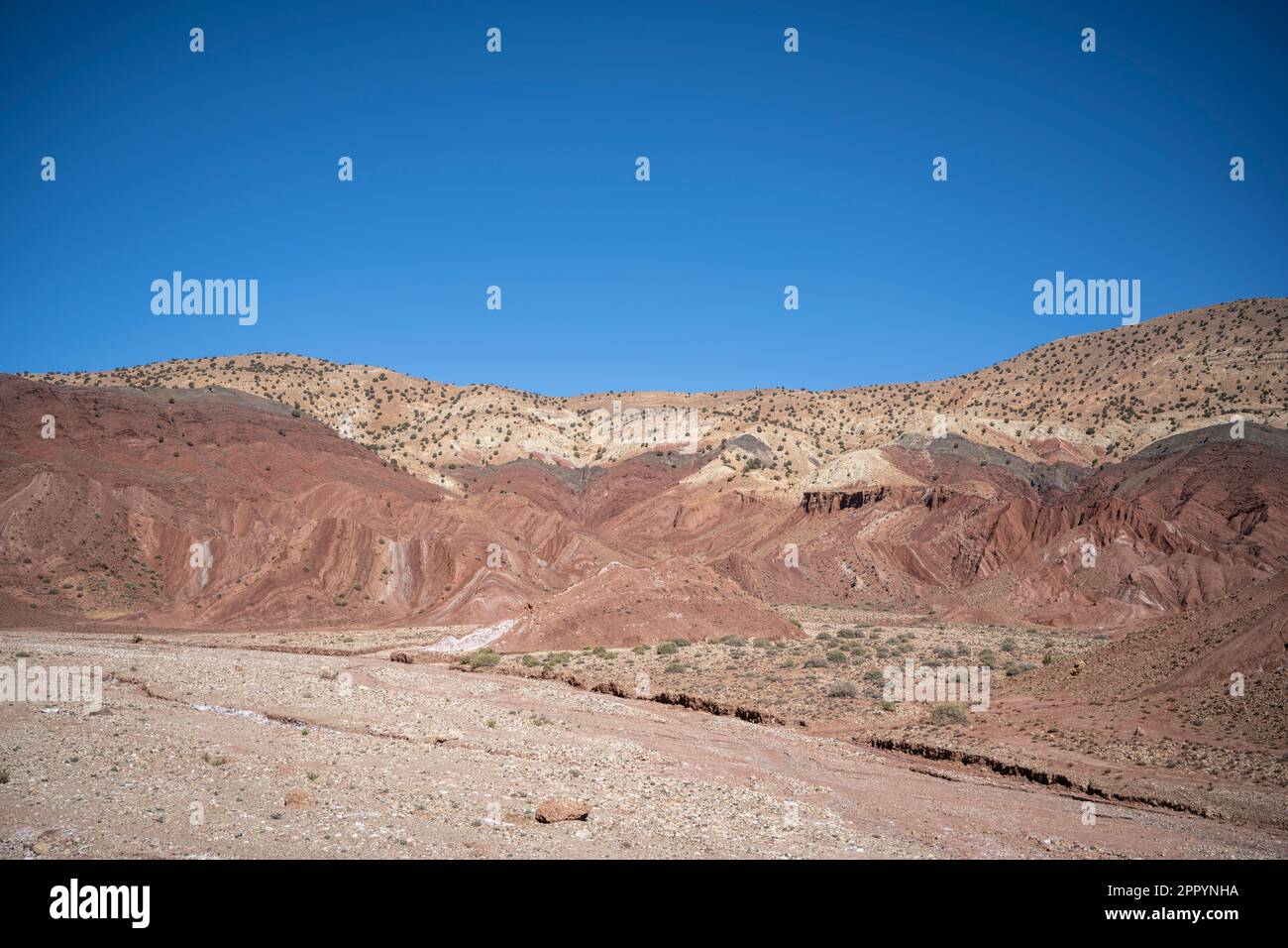 Landschaft der Wüstenberge in der Nähe von Telouet. Stockfoto