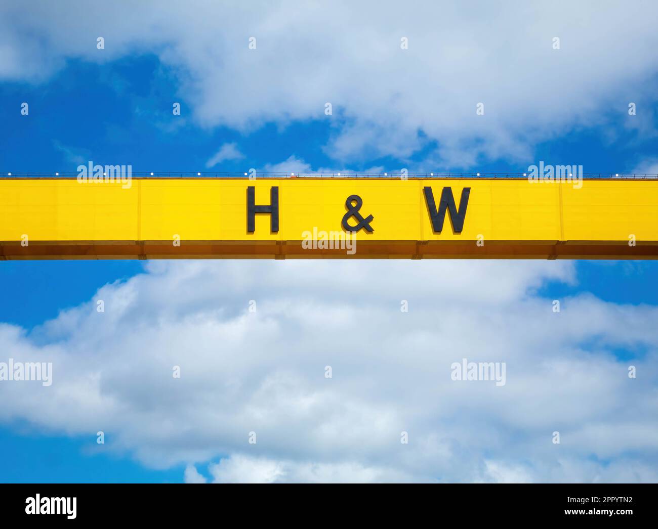 Hauptbalken auf einem der berühmten Kraniche bei Harland und Wolff, Belfast Stockfoto