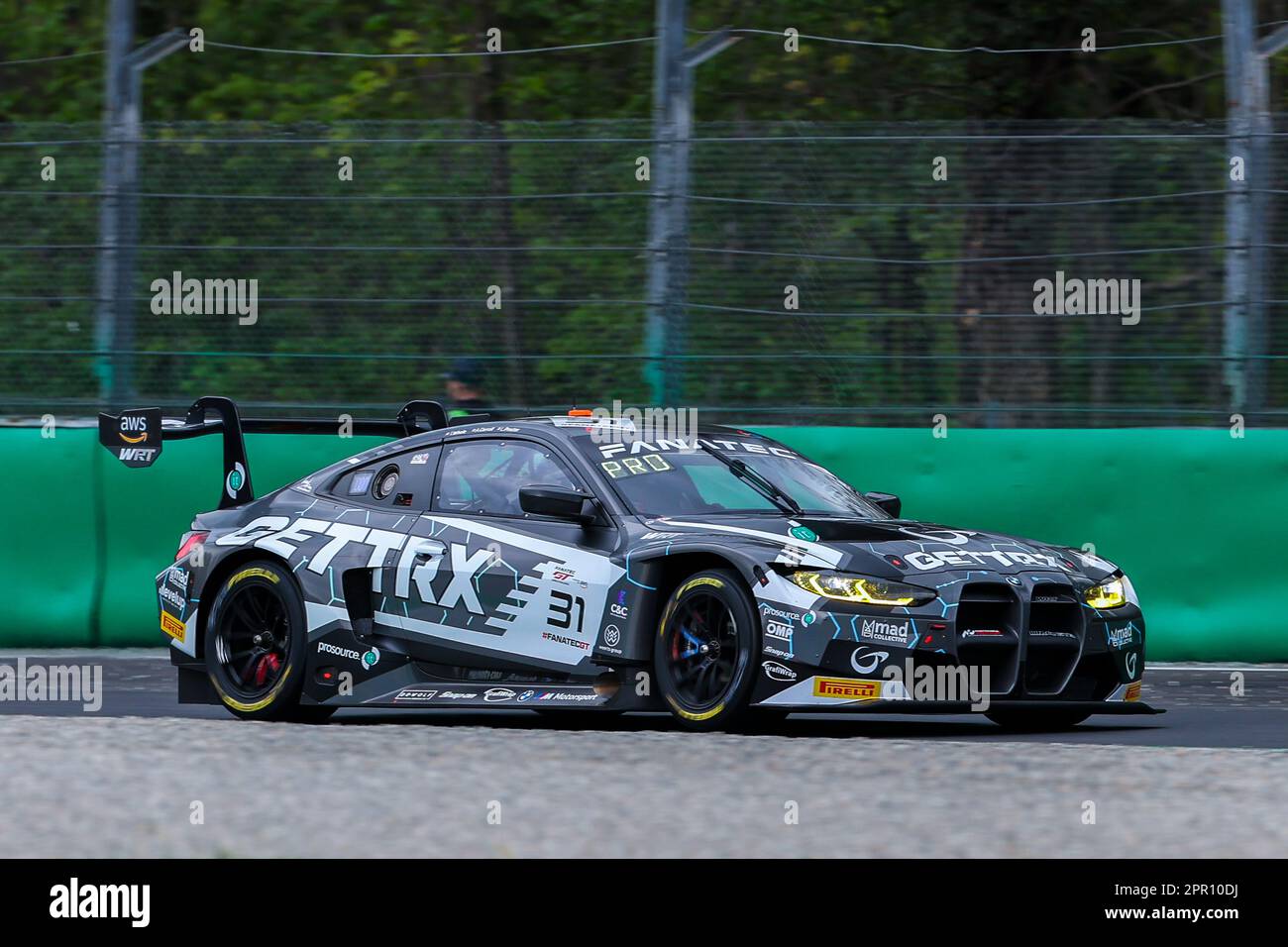 Monza, Italien. 21. April 2023. BMW M4 GT3 Team WRT von Tim Whale, Adam Carroll und Lewis Proctor fährt während der Fanatec GT World Challenge Europe Monza auf der Autodromo Nazionale Monza in Monza. Kredit: SOPA Images Limited/Alamy Live News Stockfoto