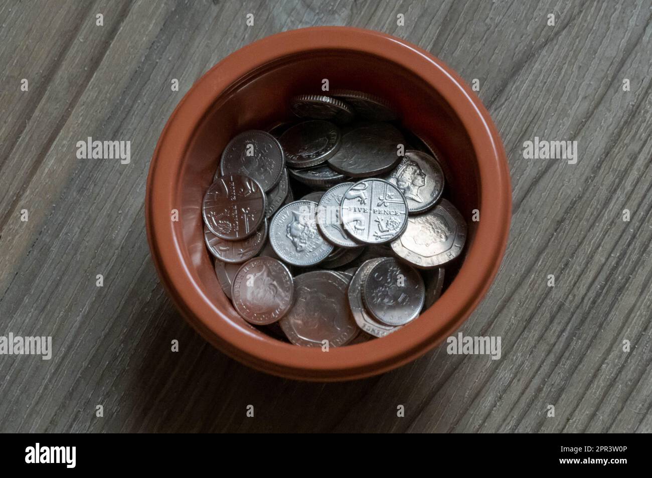 Kleingeld -- britische Münzen Stockfoto