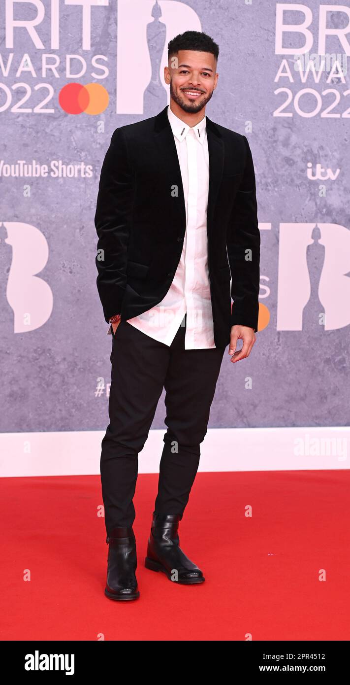 Foto muss gutgeschrieben werden ©Alpha Press 079965 08/02/2022 Gast bei den BRIT Awards 2022 in der O2 Arena in London Stockfoto