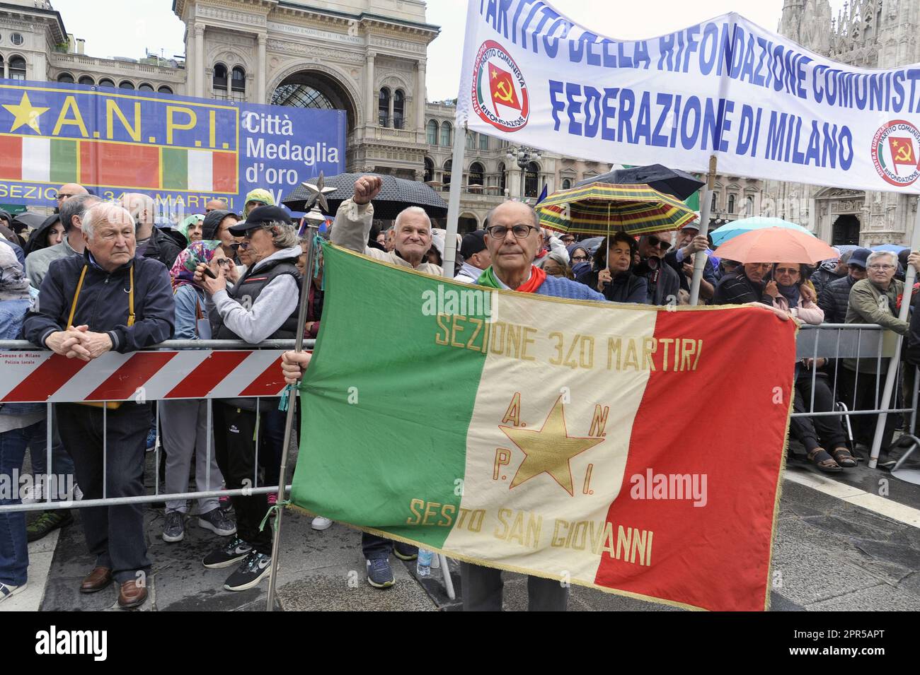 - Mailand, Demonstration vom 25. April, Jahrestag der Befreiung Italiens vom Nazifaschismus - Milano, manifestazione del 25 aprile, anniversario della Liberazione dell'Italia dal nazifascismo Stockfoto