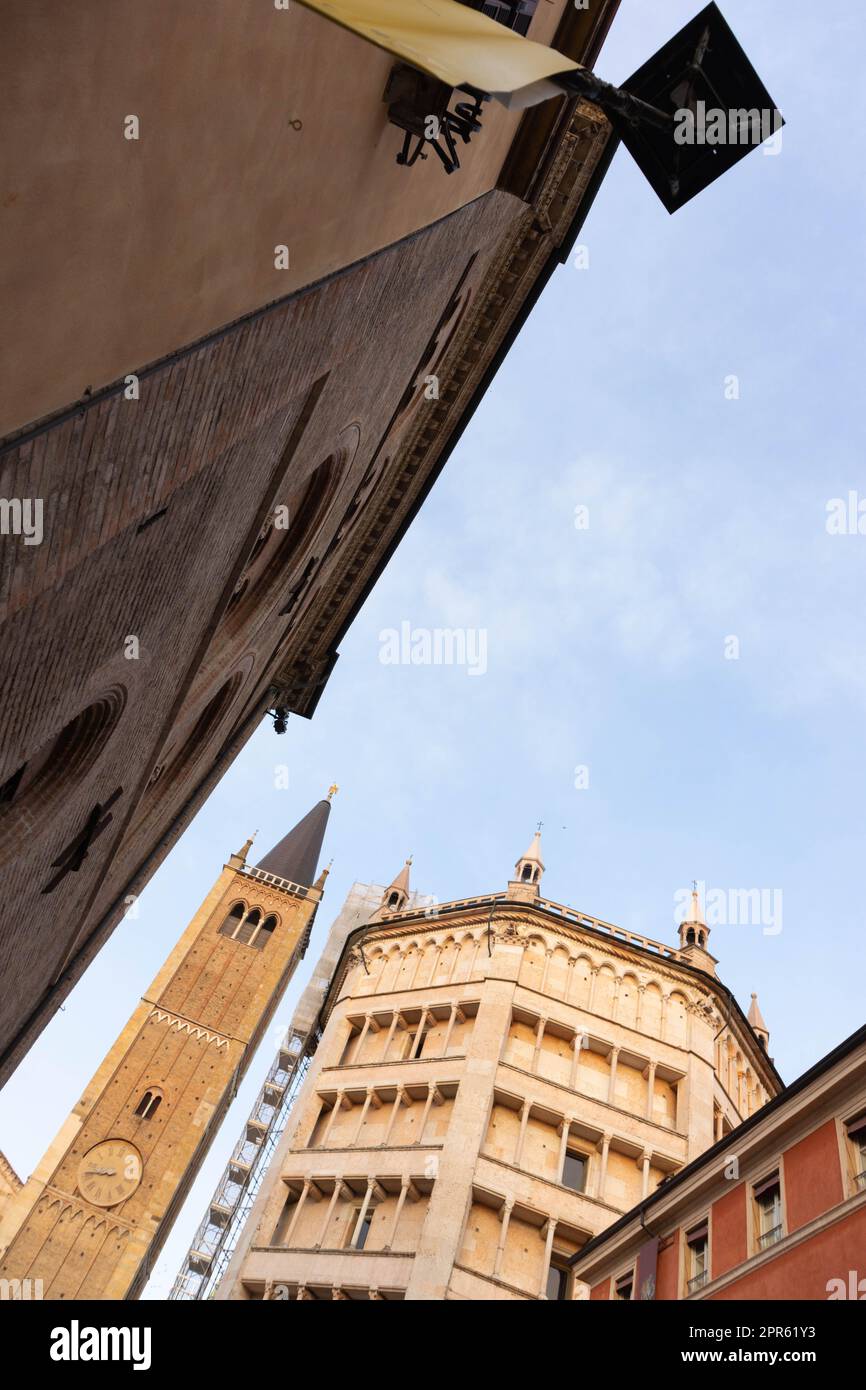 Parma, Italien - 06, 18, 2022: Klassisches Autorennen Mille Miglie 2022 Stockfoto