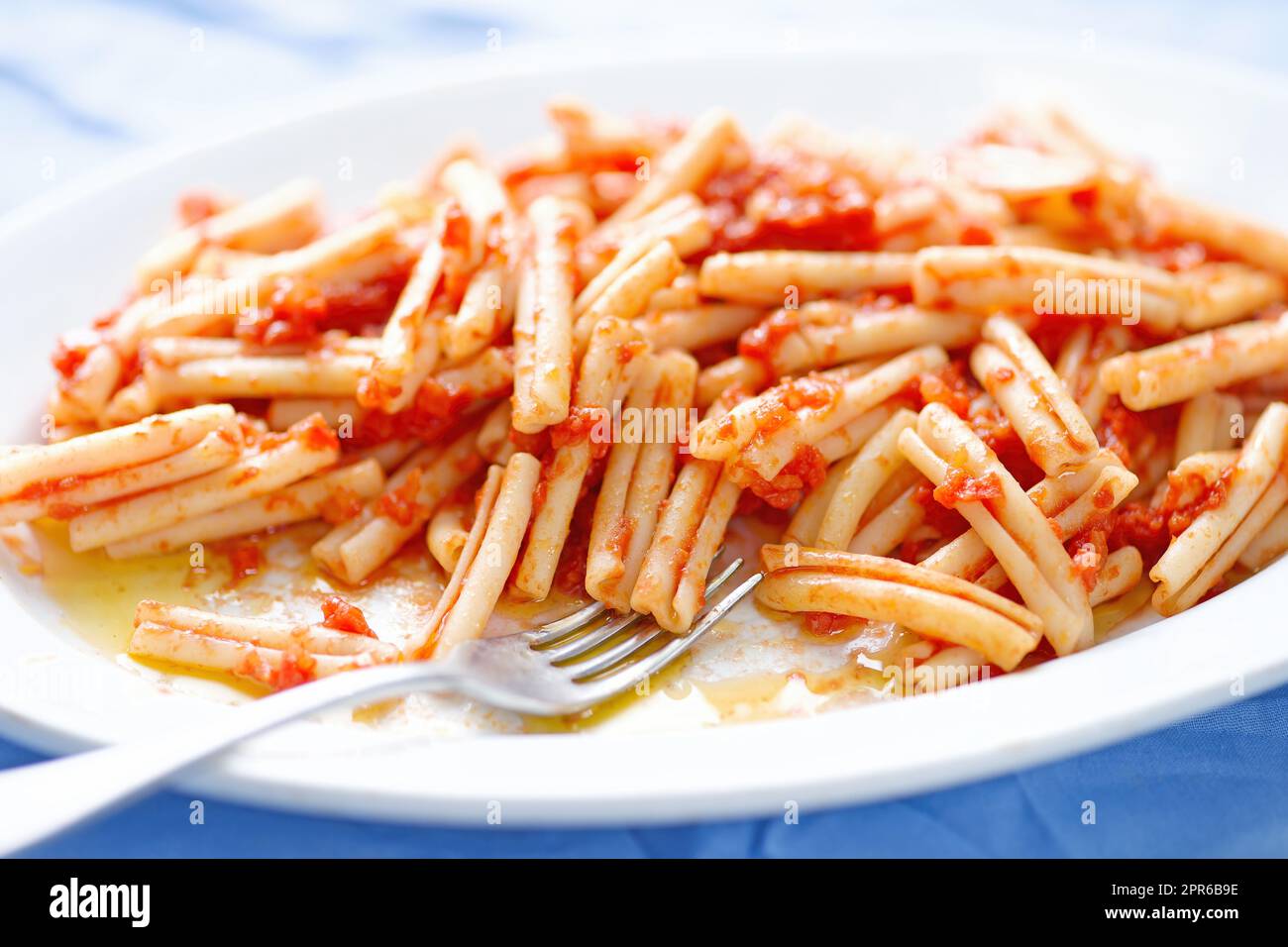 italienische Pasta in Tomatensoße Stockfoto