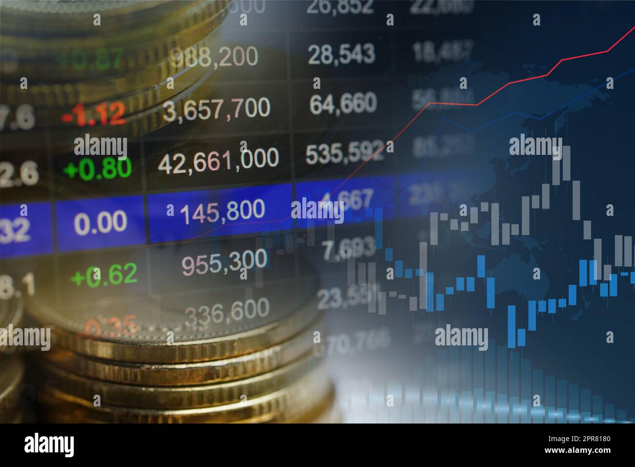 Aktienmarkt Investment Trading Finanz-, Münze und Russland Flagge oder Forex für die Analyse Gewinn Finanzierung Geschäft Trend Daten Hintergrund. Stockfoto