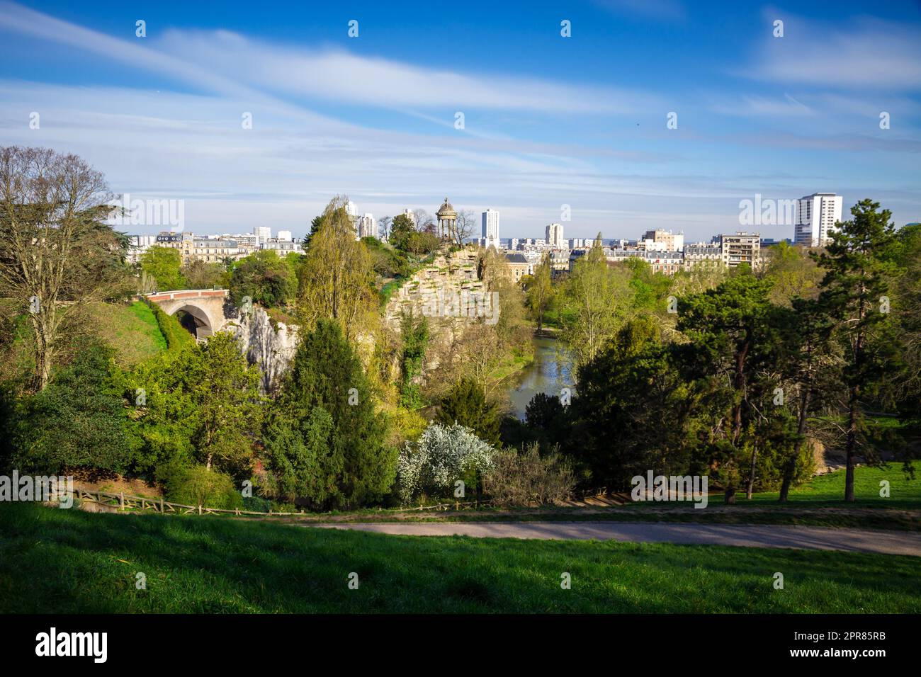 Buttes Chaumont Park in Paris Stockfoto