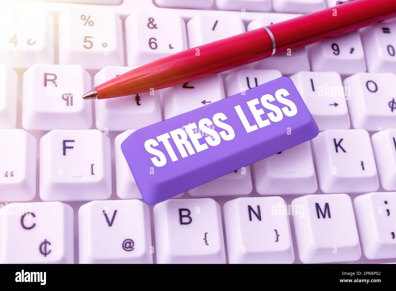 Schild zeigt weniger Stress an. Business Showcase Bleiben Sie den Problemen fern Gehen Sie raus und entspannen Sie meditieren Lassen Sie sich verwöhnen -48976 Stockfoto