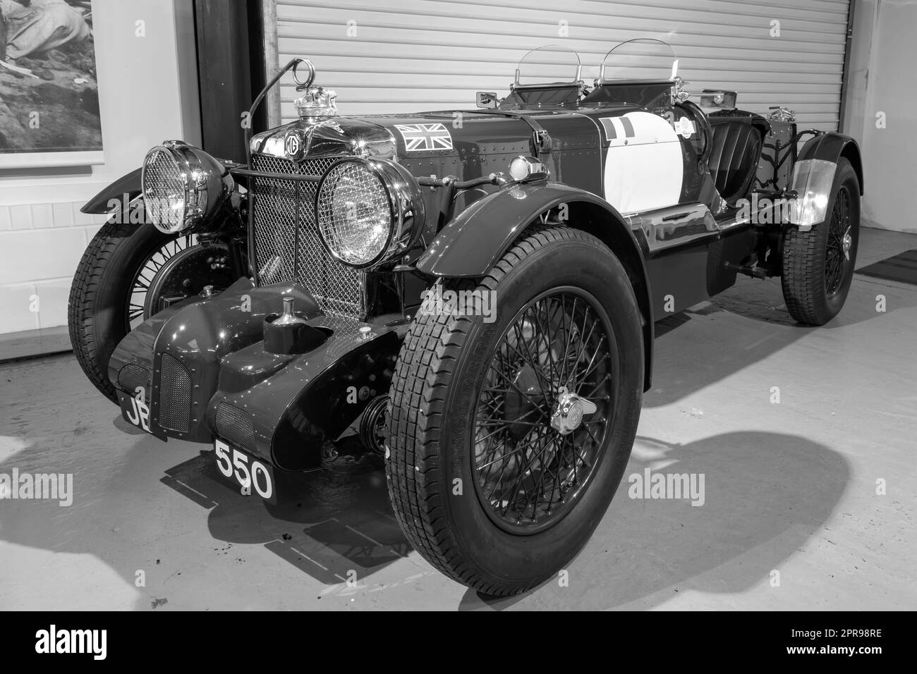 Sparkford.Somerset.United Kingdom.März 26. 2023.Im Haynes Motor Museum in Somerset wird Ein 1930er MG K-Sportwagen aus Mille Miglia ausgestellt Stockfoto