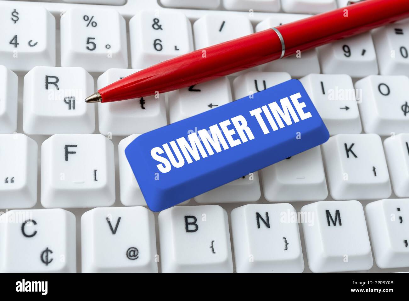 Konzeptionelle Bildunterschrift Sommerzeit. Wort für längeres Tageslicht Tropensaison Strandaktivitäten Urlaub -48976 Stockfoto