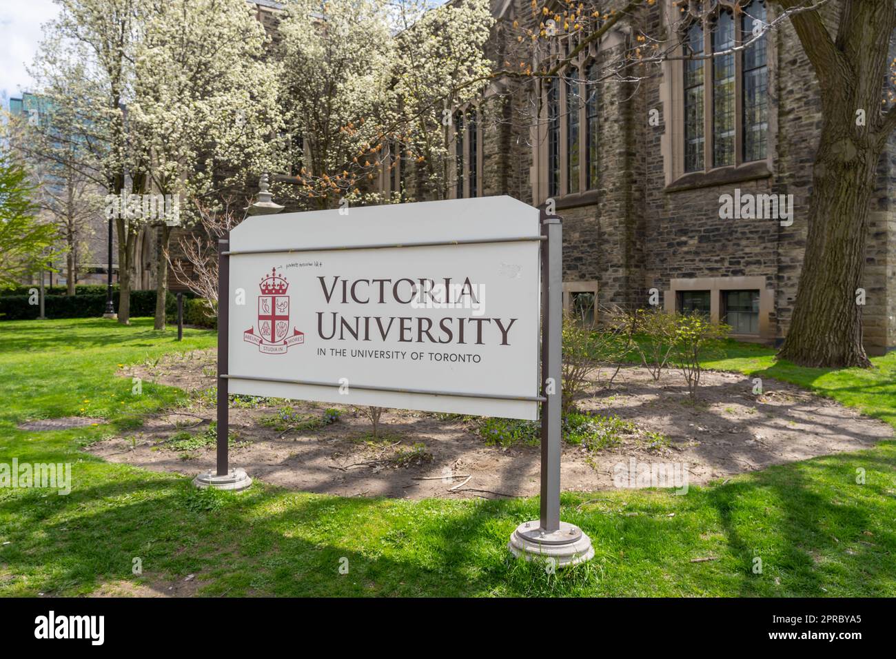 Toronto, Kanada - 26. April 2023: Victoria University in Toronto, Kanada. Stockfoto