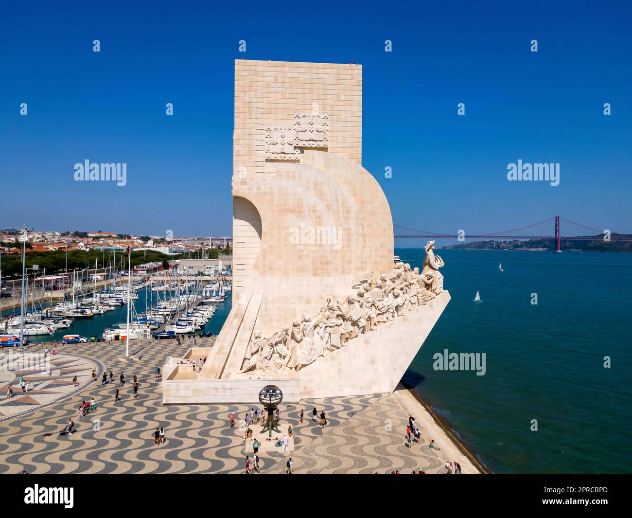 Lissabon, Portugal - 3. Juli 2022: Denkmal der Entdeckungen Stockfoto
