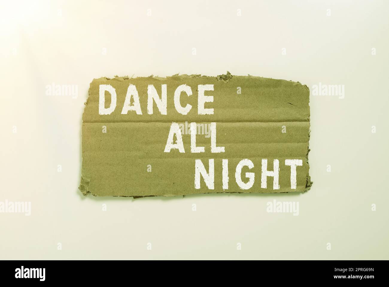 Text, der Inspiration zeigt Tanz die ganze Nacht. Word Writed on Party für den ganzen Tag begeistert von einem Disco-Geschäftsmann, der ein Headset trägt und Virtual Reality Simulator genießt. Stockfoto