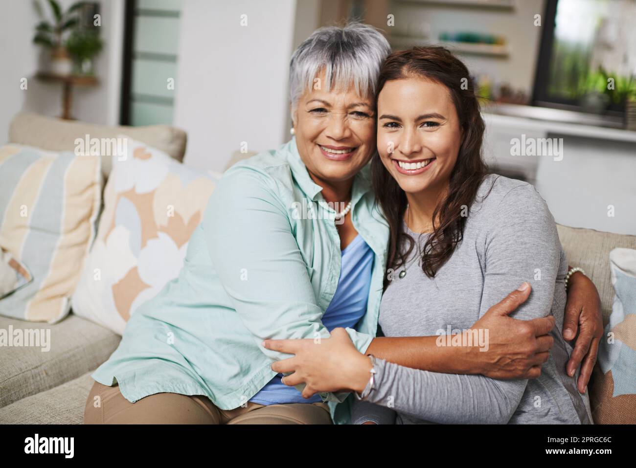 Alte mama -Fotos und -Bildmaterial in hoher Auflösung – Alamy