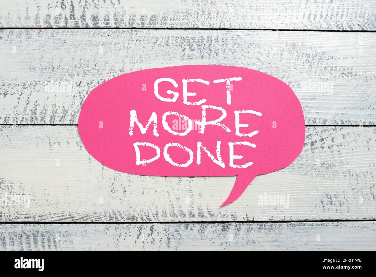 Konzeptionelle Anzeige Mehr erreichen. Unternehmensübersicht Checkliste organisiertes Zeitmanagement Start Hard Work Act wichtiger Hinweis auf einem Blatt Papier auf dem Büroschreibtisch. Stockfoto