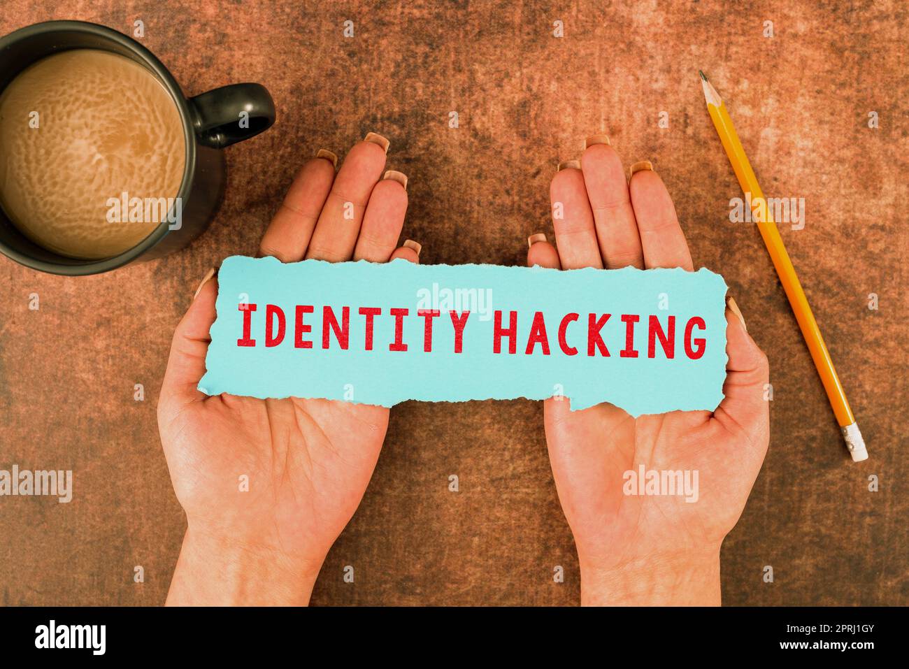 Textunterschrift mit Identitäts-Hackingkriminellen, die Ihre persönlichen Daten mithilfe von Malware stehlen. Unternehmen präsentieren Kriminelle, die Ihre persönlichen Daten mit Malware stehlen Stockfoto