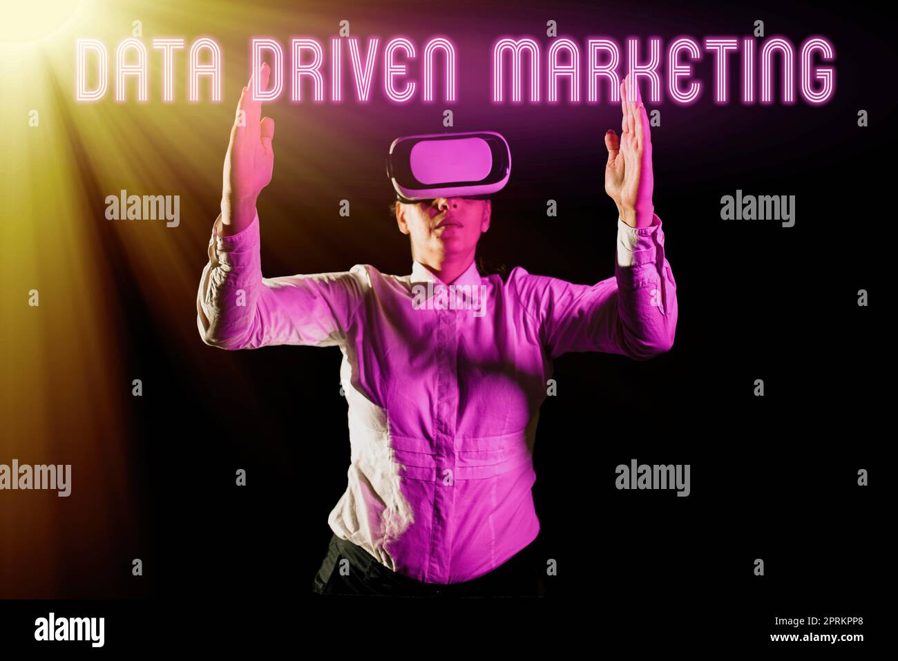 Konzeptunterschrift Data Driven Marketing, Word for Strategy Built on Insights Analyse aus Interaktionen Stockfoto