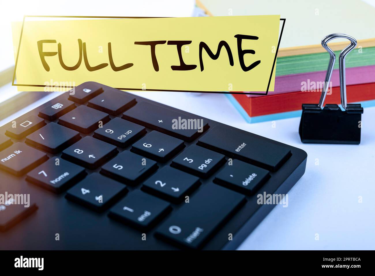 Schild zeigt Vollzeit an. Internet-Konzept funktioniert oder Betrieb der üblichen Anzahl von Stunden pro Tag Stockfoto