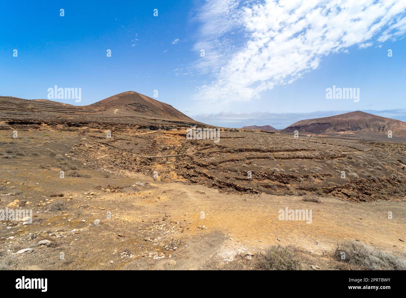 Typische Naturlandschaft von Lanzarote. Ein Ort namens Stratificed City. Kanarische Inseln. Spanien. Stockfoto
