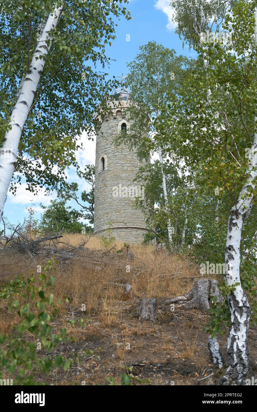 Kaiserturm ab 1902, ein beliebtes Wanderziel auf dem Armeleuteberg in Wernigerode Stockfoto