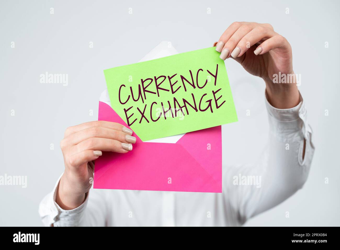 Konzeptionelle Anzeige Währungsumtausch Wechseln einer Währung in einen anderen Devisen. Geschäftsansatz Prozess des Wechsels einer Währung in einen anderen Devisen Stockfoto