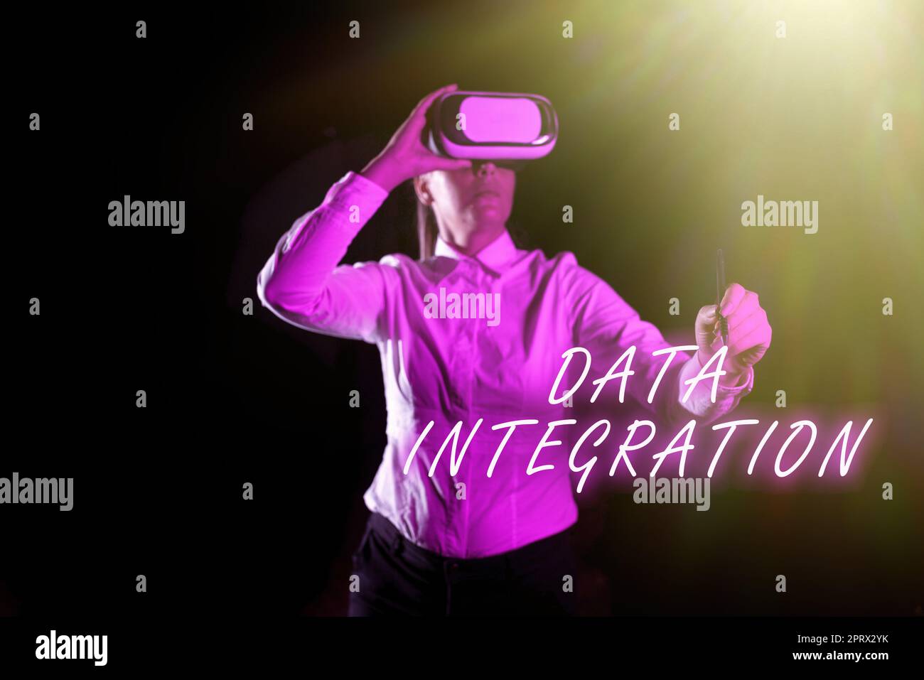 Konzeptionelle Darstellung DatenintegrationKombination aus technischen und geschäftlichen Prozessen, die kombiniert werden sollen. Geschäftskonzept Kombination aus technischen und Geschäftsprozessen zu kombinieren Stockfoto
