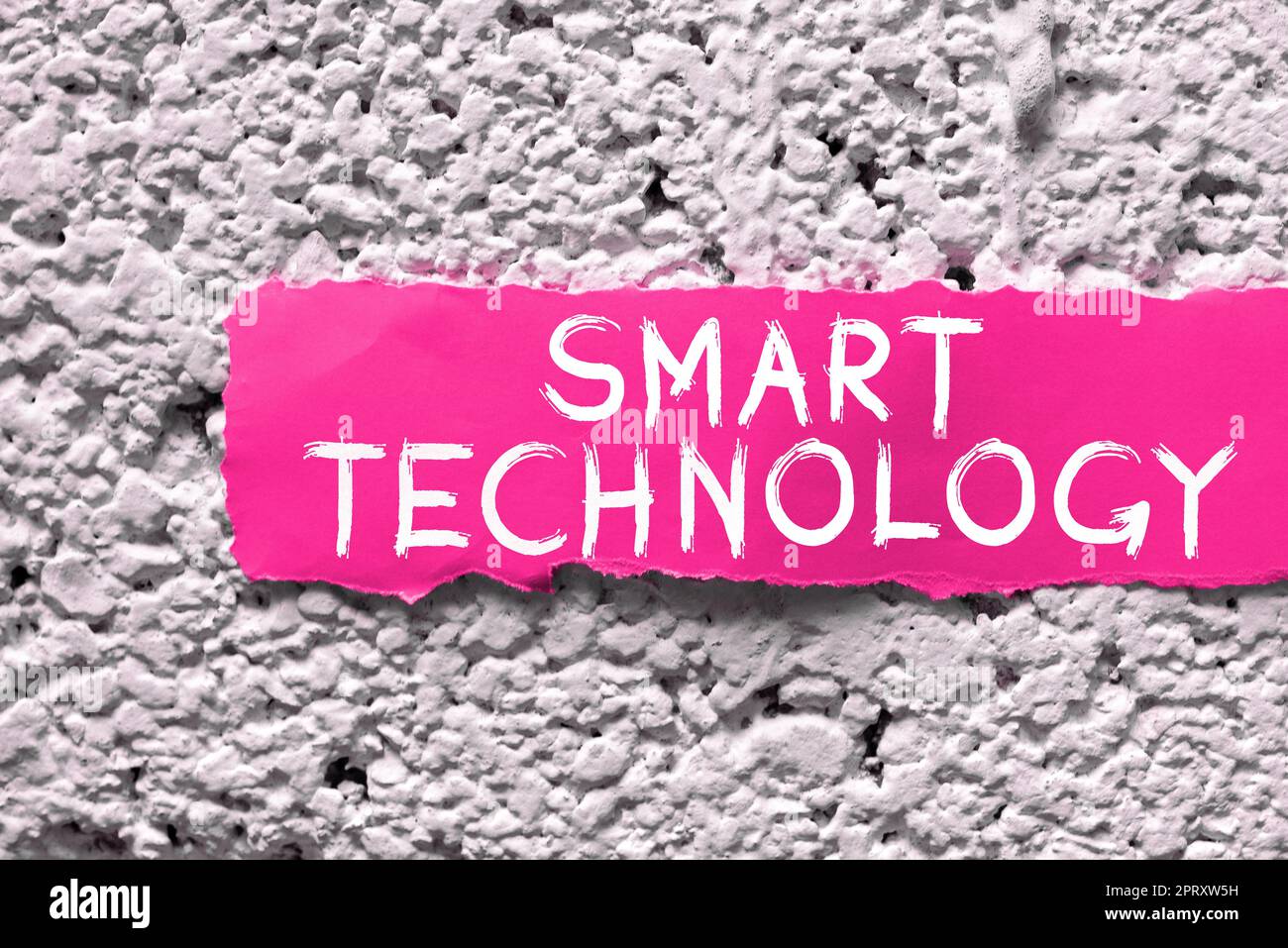 Schild mit Smart Technology, Geschäftskonzept zum Schutz und zur Vermeidung von Fehlern in Festplatten Stockfoto