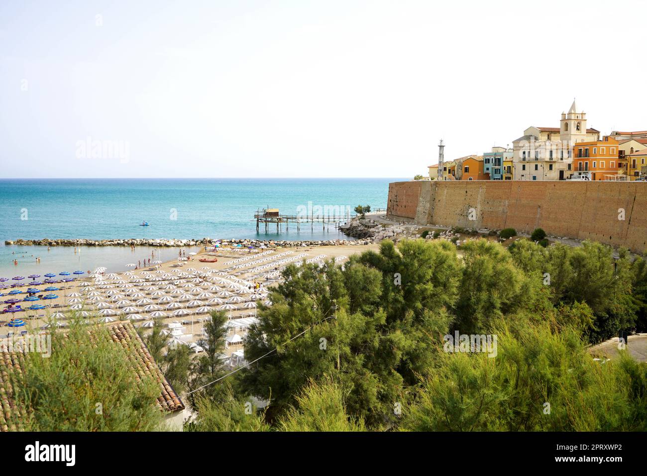 Termoli Stadtbild mit mittelalterlicher Stadt, Molise, Italien Stockfoto