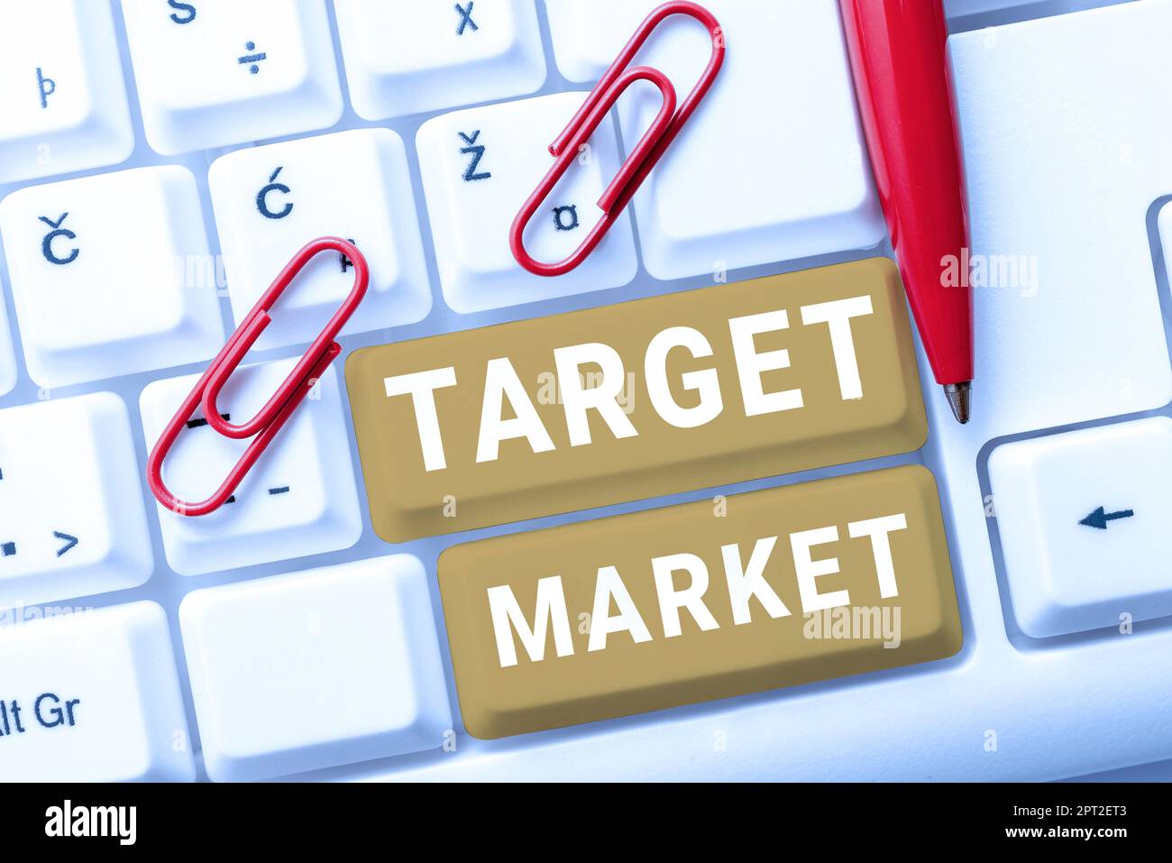 Handgeschriebenes Schild Zielmarkt, Geschäftsansatz spezifische Kunden, an die ein Unternehmen sein Marketing richtet Stockfoto