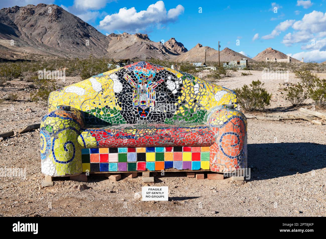 Sofie Siegmann, Sit here!, Kunstwerke, Open-Air Gallery of Rhyolite, Nevada, USA Stockfoto