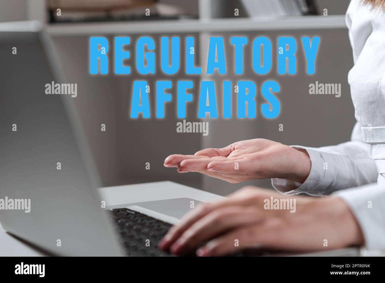Schreiben Anzeigen Text Regulatory Affairs, Business Idea der Wunsch der Regierungen, die öffentliche Gesundheit zu schützen Stockfoto