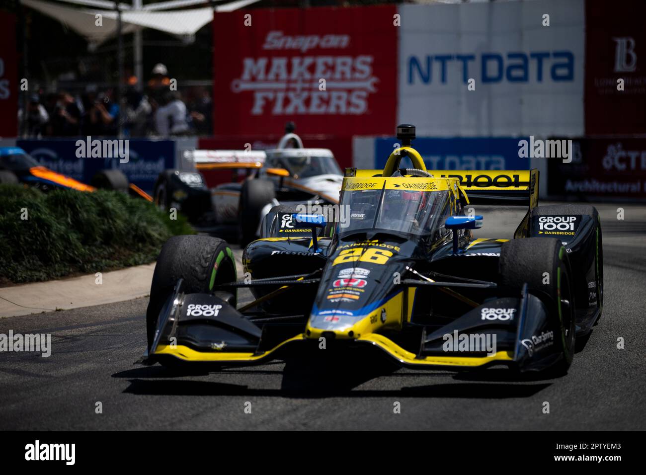 Long Beach, Kalifornien. 16. April 2023. COLTON HERTA (26) aus Valencia, Kalifornien, fährt während des Acura Grand Prix von Long Beach in Long Beach, CA, USA auf der Rennstrecke. (Kreditbild: © Colin Mayr Grindstone Media Group/Action Sports Photography/Cal Sport Media). Kredit: csm/Alamy Live News Stockfoto