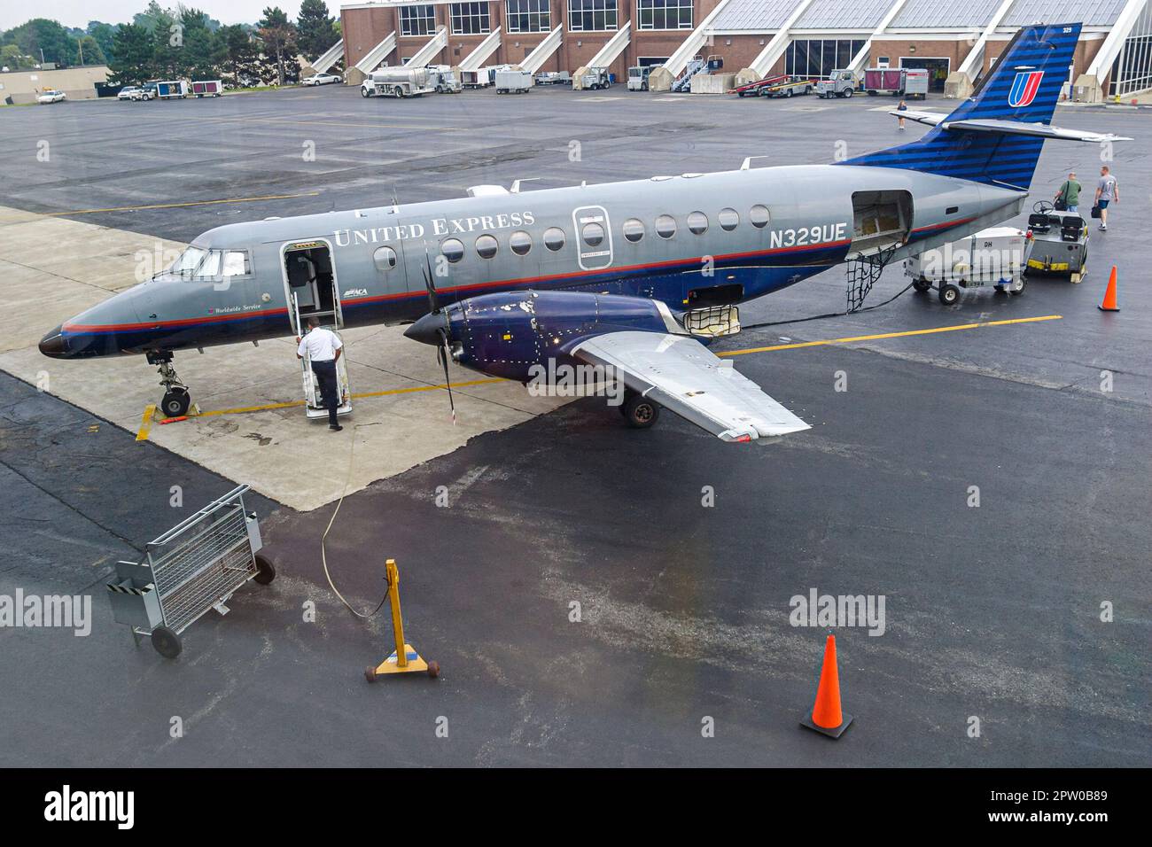 Pennsylvania Lehigh Valley Flughafen,Transport,kommerzieller Flug,fliegen,Fluggesellschaften,United Airlines Pendlerflug,Besucher tra Stockfoto
