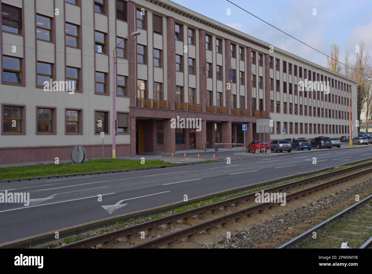 Büros des Justizministeriums der Slowakischen Republik, der Zentralbehörde der slowakischen Staatsverwaltung für Gerichte und Gerichtsvollzieher, Bratislava Stockfoto