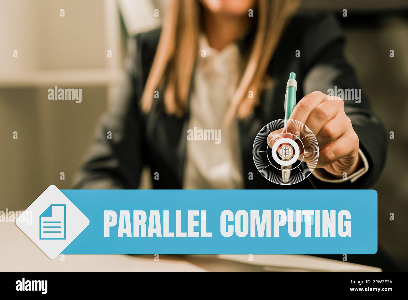 Schild mit paralleler Datenverarbeitung, gleichzeitige Berechnung von Geschäftsideen mithilfe von Software und Hardware Stockfoto