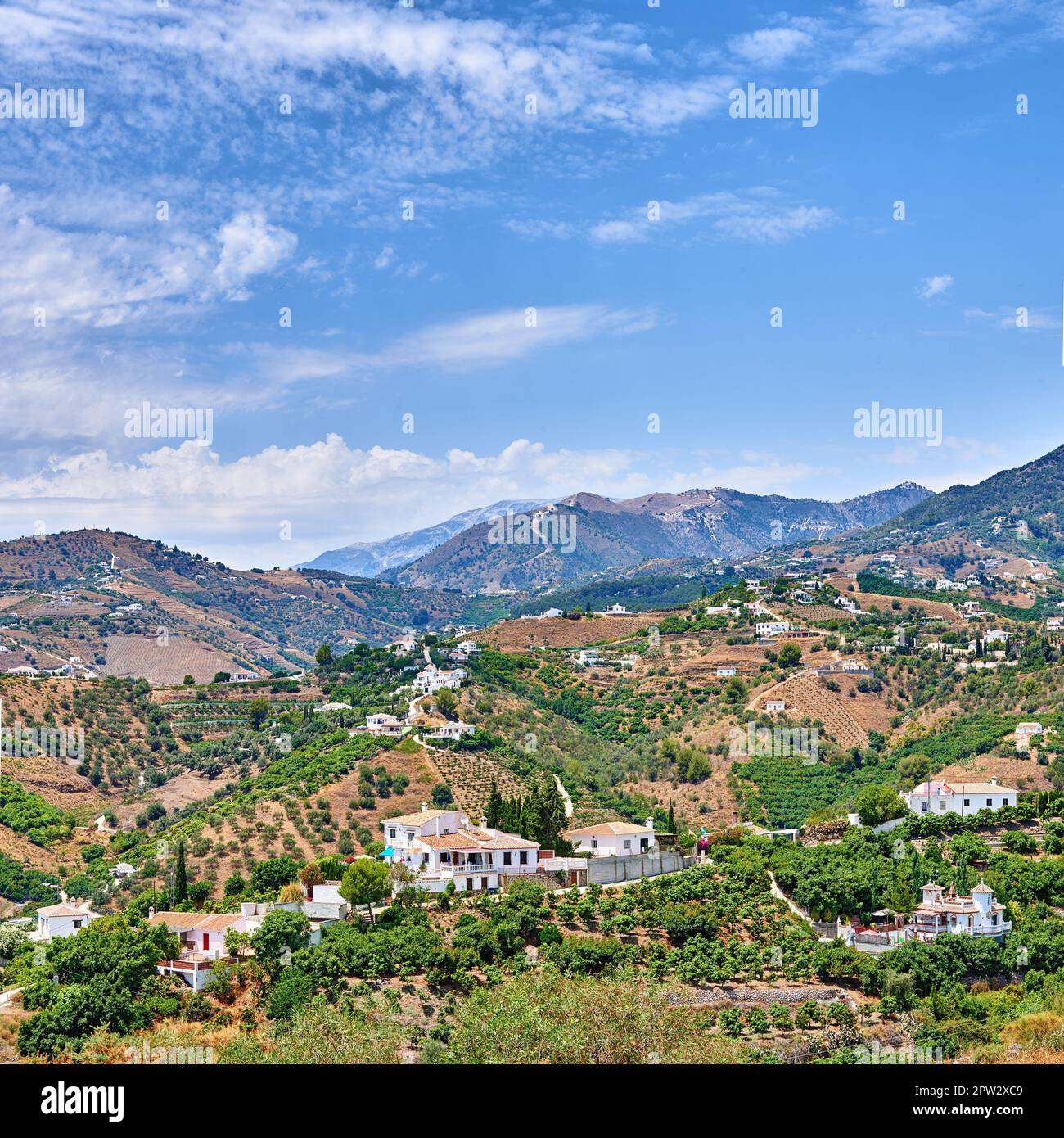 Frigiliana - die wunderschöne Altstadt Andalusiens. Die wunderschöne Altstadt von Frigiliana, Andalusien, Spanien Stockfoto