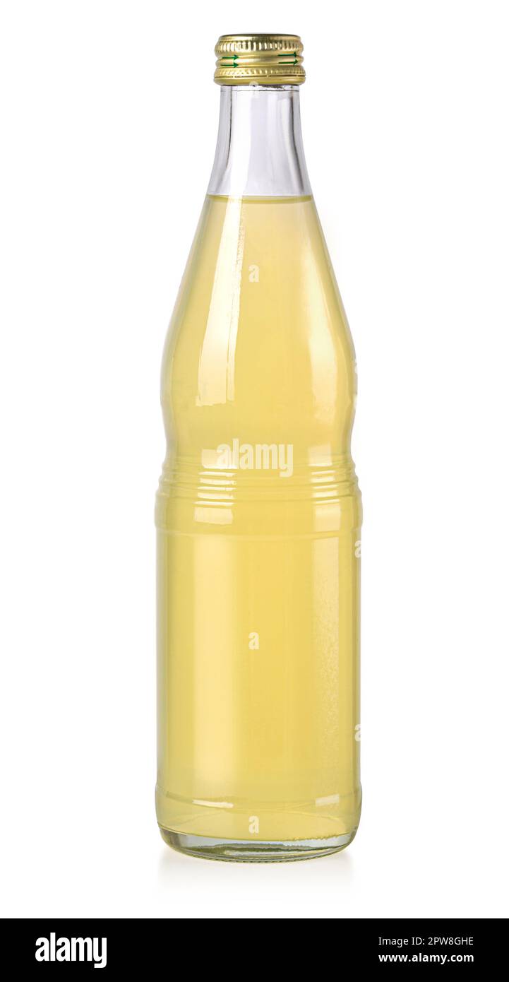 Eine Flasche Limonade auf weißem Hintergrund mit Schneideweg Stockfoto