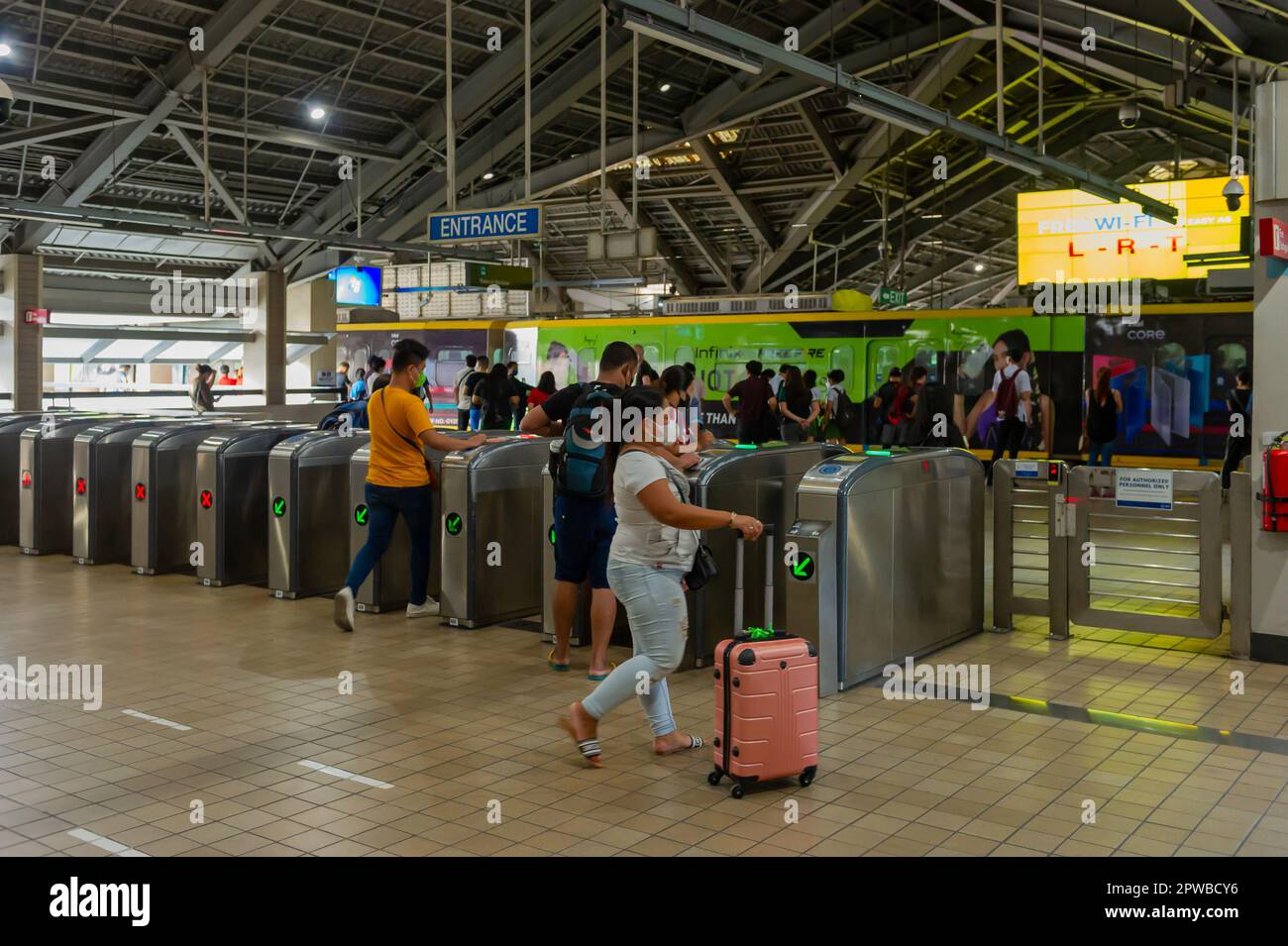 Manila Light Rail Transit (LRT) Ticketbarrieren Stockfoto