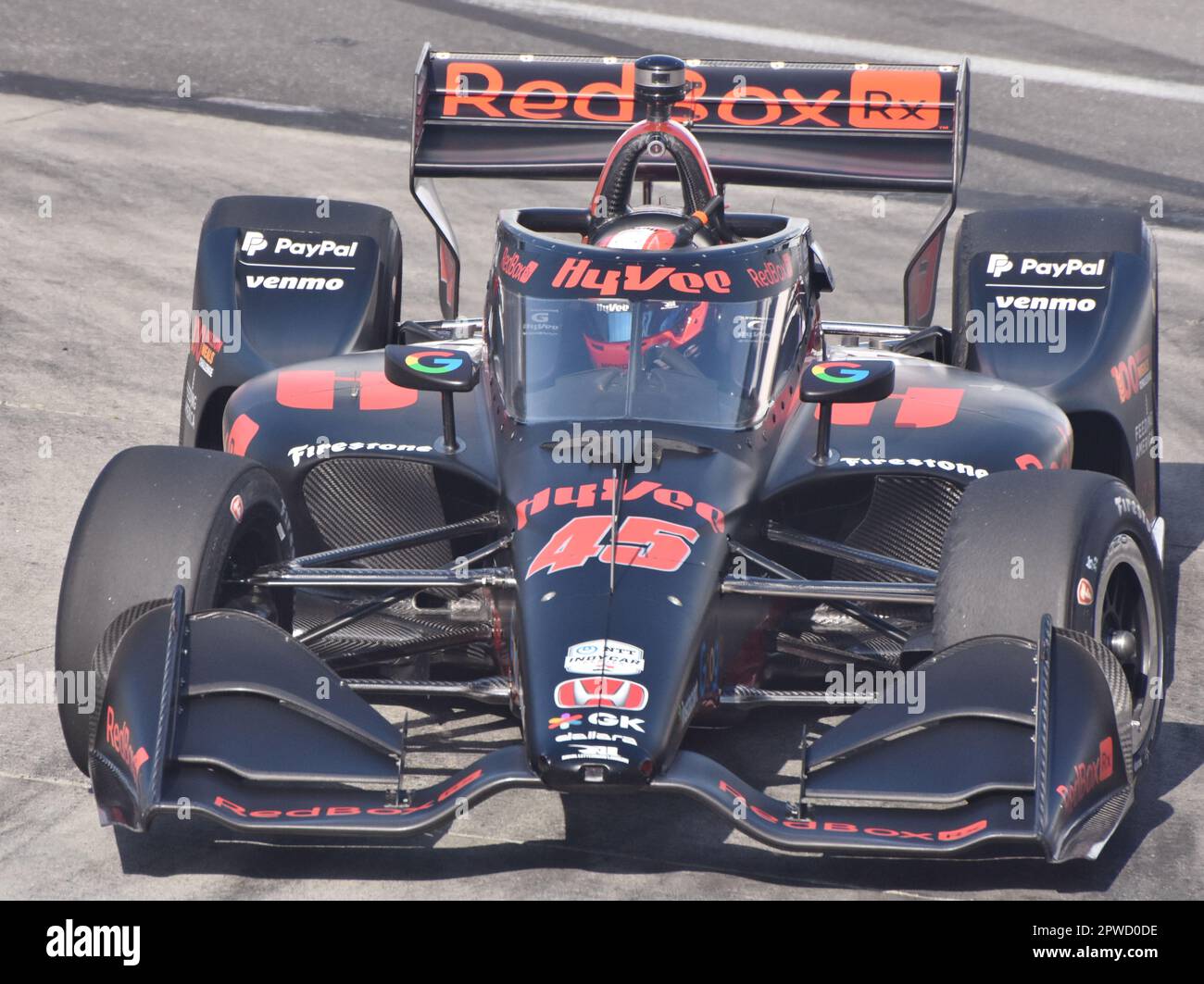 IndyCar-Fahrer Christian Lundgaard nimmt am Long Beach Grand Prix in Rahal Letterman Lanigan Racing Nr. 45 Teil. Stockfoto