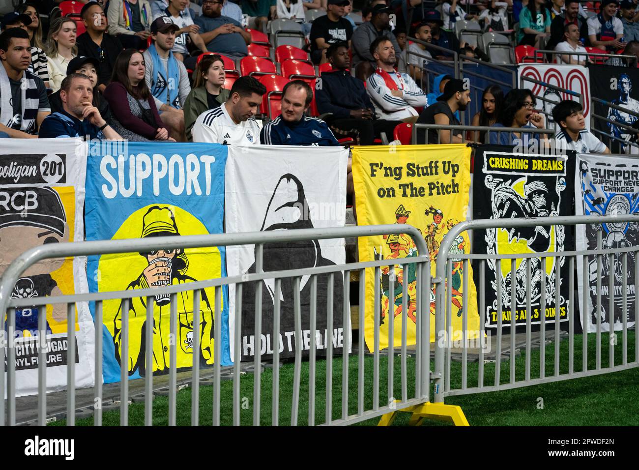 Vancouver, Kanada. 29. April 2023. Vancouver, British Columbia, Kanada, April 29. 2023: Fan-Signs beim Major League Soccer Match zwischen dem Vancouver Whitecaps FC und Colorado Rapids im BC Place Stadium in Vancouver, British Columbia, Kanada (NUR REDAKTIONELLE VERWENDUNG). (Amy Elle/SPP) Guthaben: SPP Sport Press Photo. Alamy Live News Stockfoto