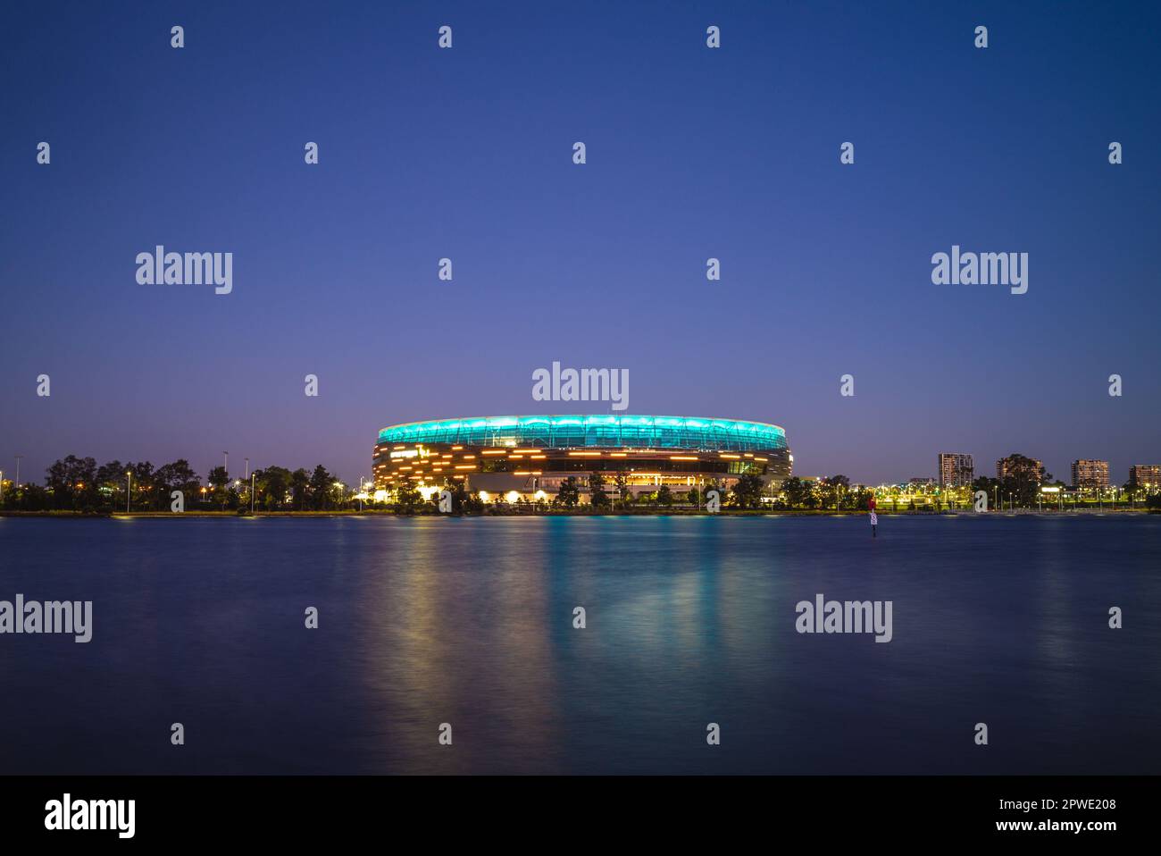Waterfront stadium -Fotos und -Bildmaterial in hoher Auflösung – Alamy